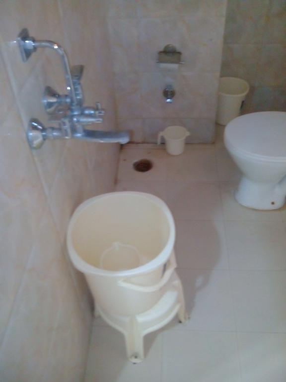 Hotel R K International Lucknow